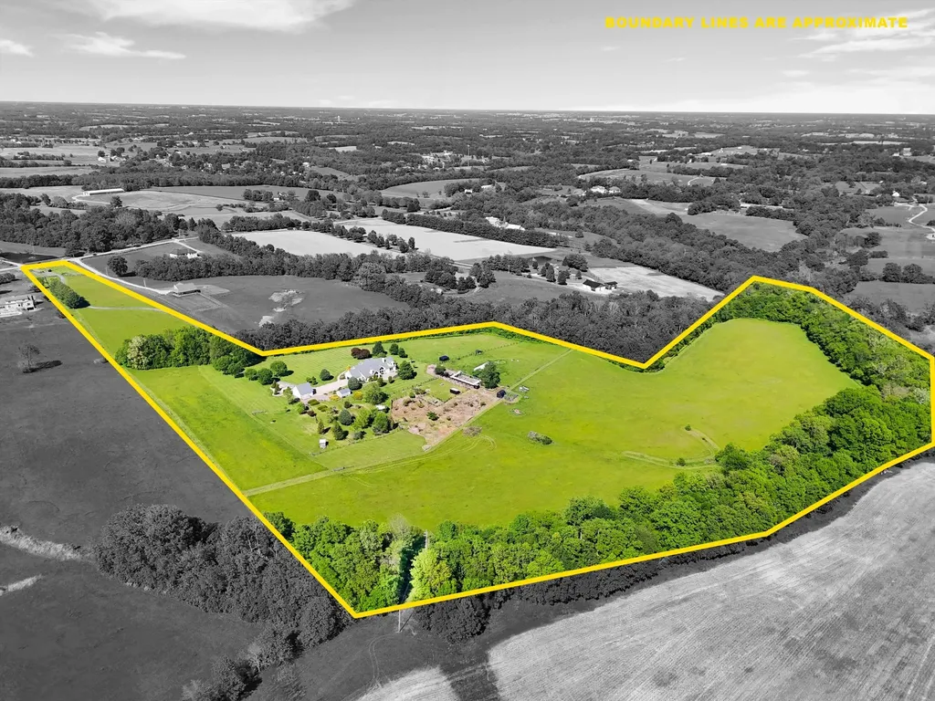 517 Aiken Road Shelbyville KY 40065