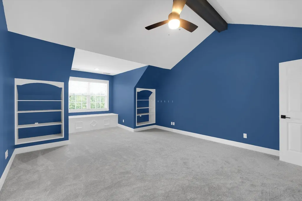 517 Aiken Road Shelbyville KY 40065