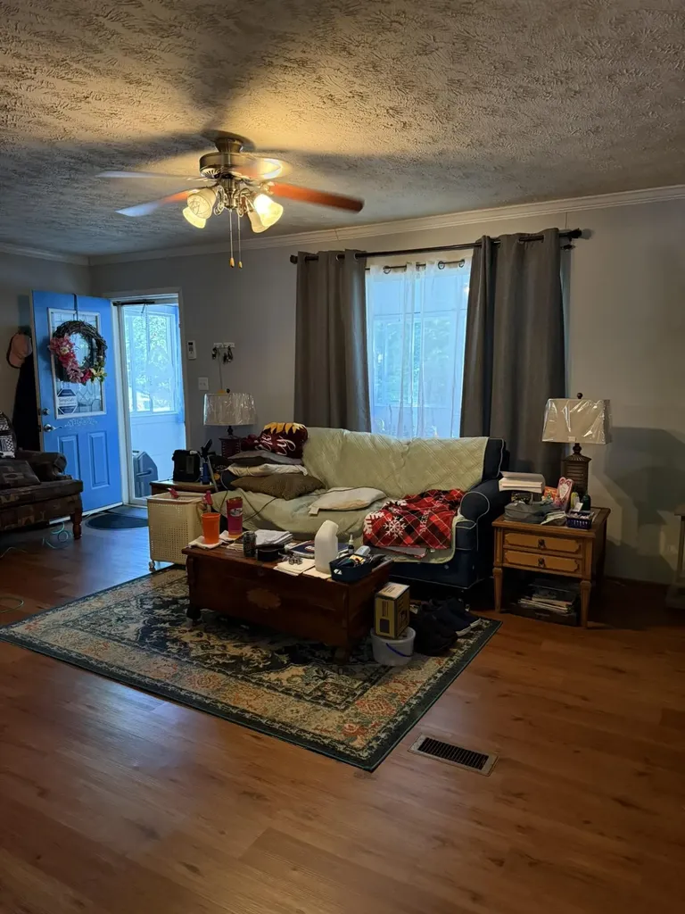 266 Carmel Lane Albany KY 42602