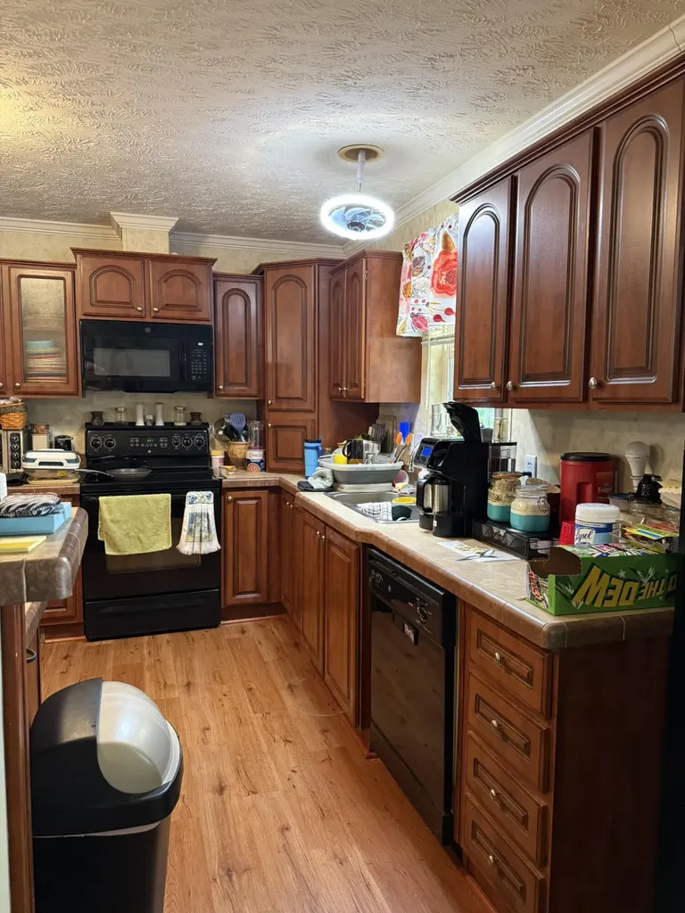 266 Carmel Lane Albany KY 42602