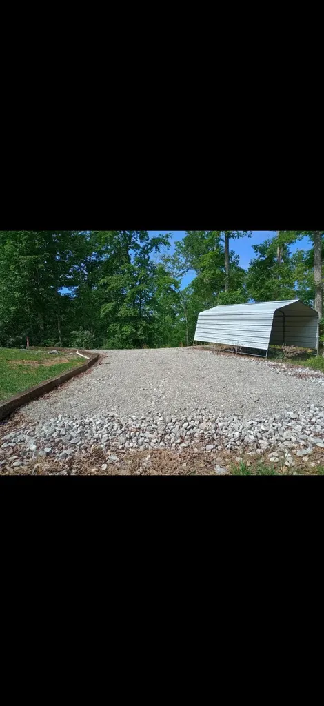 266 Carmel Lane Albany KY 42602