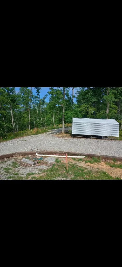 266 Carmel Lane Albany KY 42602