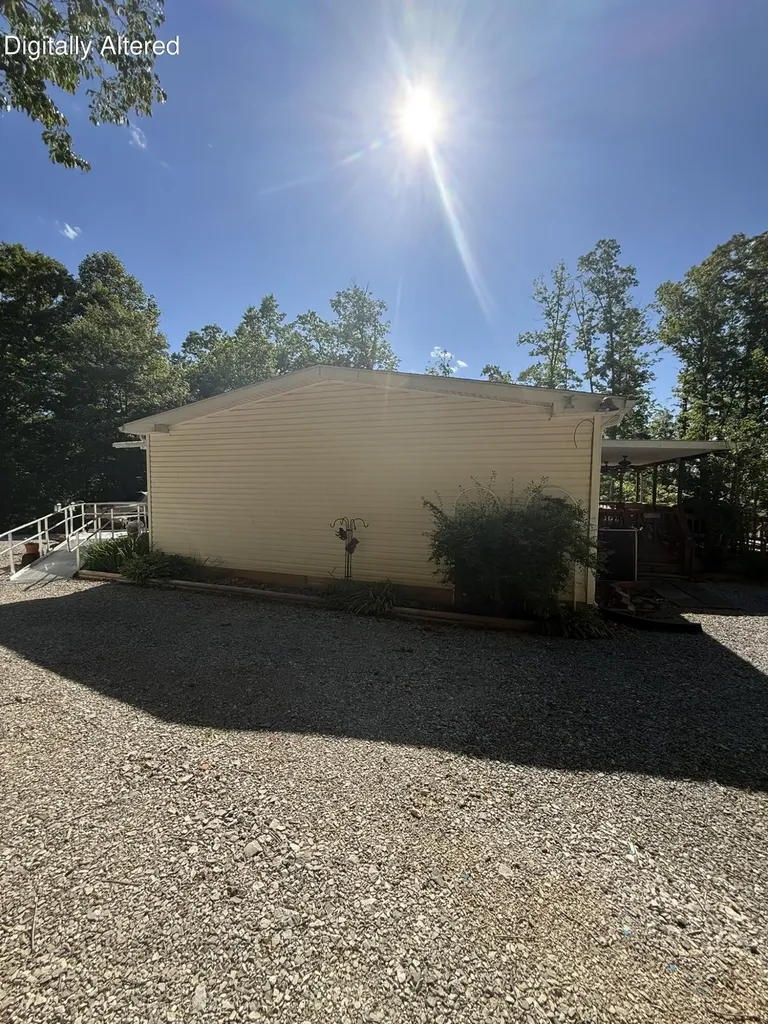 266 Carmel Lane Albany KY 42602