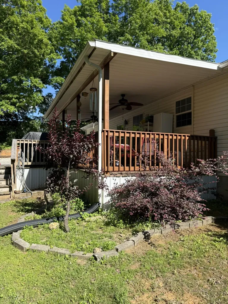 266 Carmel Lane Albany KY 42602