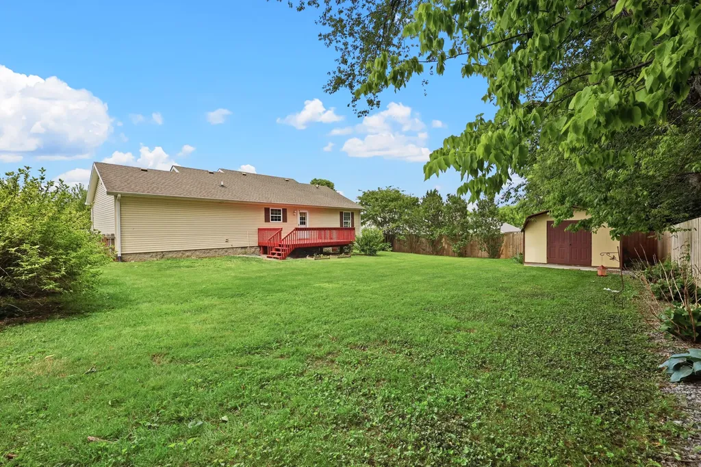 170 Turkeyfoot Lane Stanford KY 40484