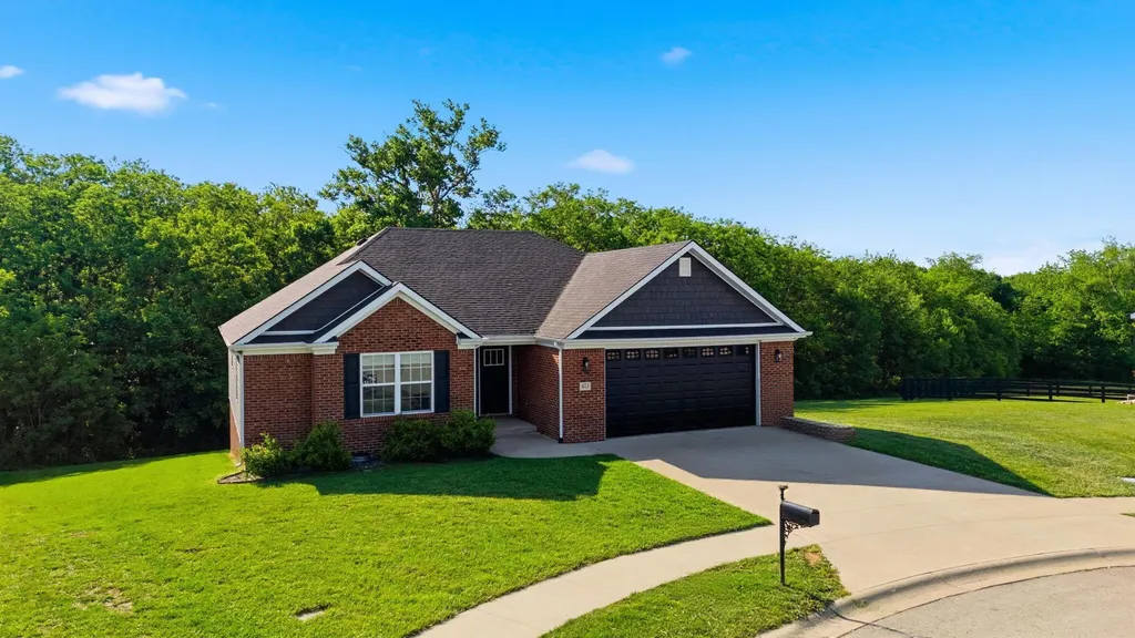 413 Star Court Richmond KY 40475