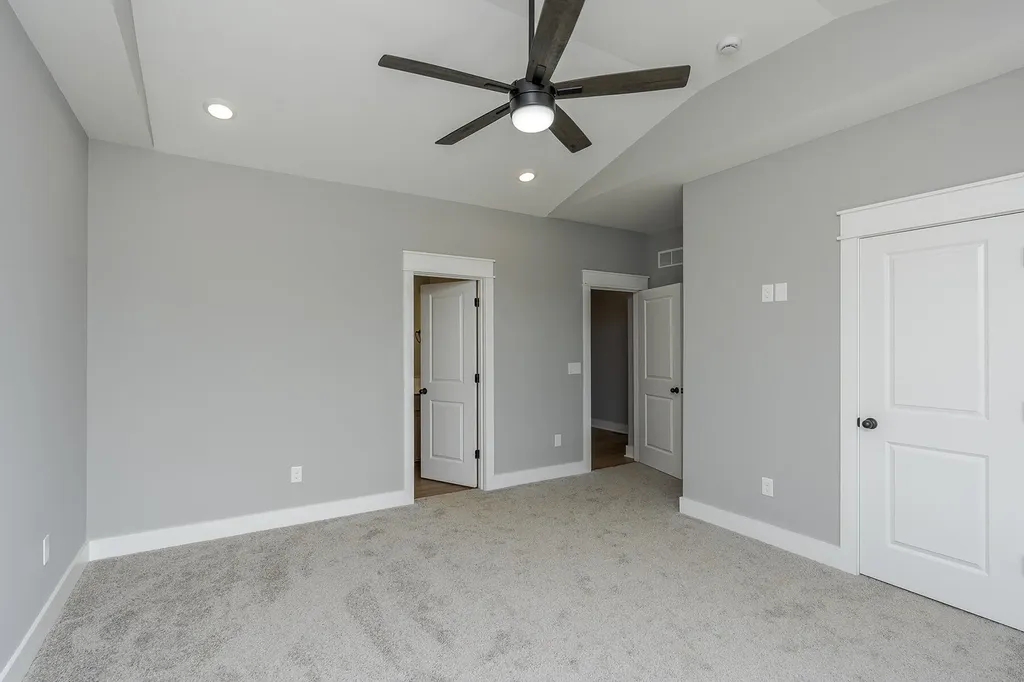 2516 Spring Leaf Court Lexington KY 40511