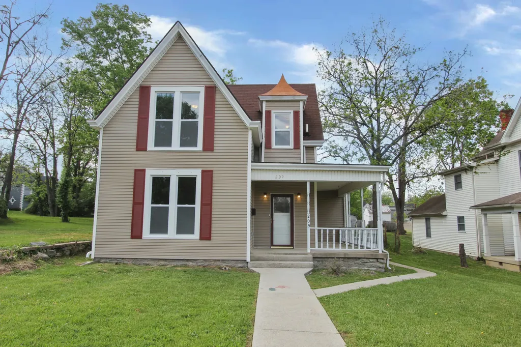 209 Boone Avenue Winchester KY 40391