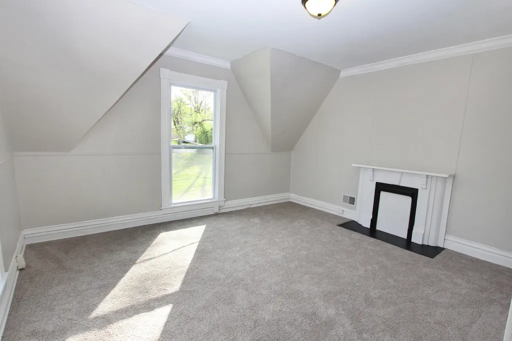 209 Boone Avenue Winchester KY 40391