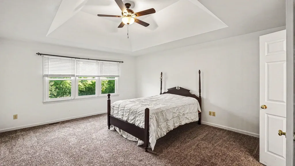 1001 Crimson Creek Drive Lexington KY 40509