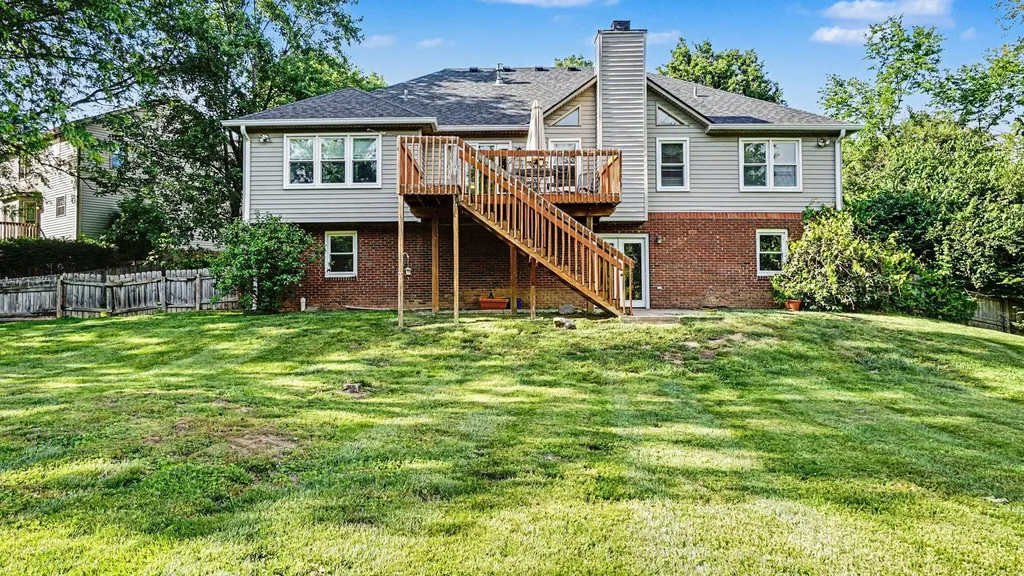 1001 Crimson Creek Drive Lexington KY 40509