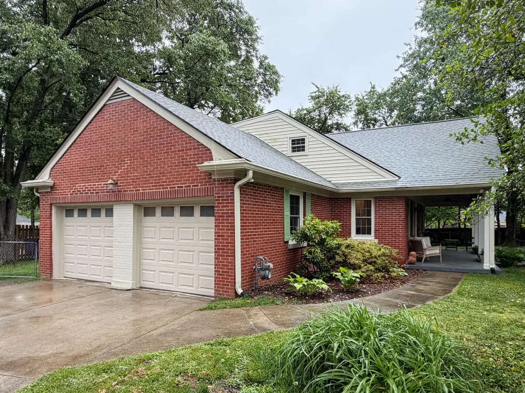 201 Jesselin Drive Lexington KY 40503