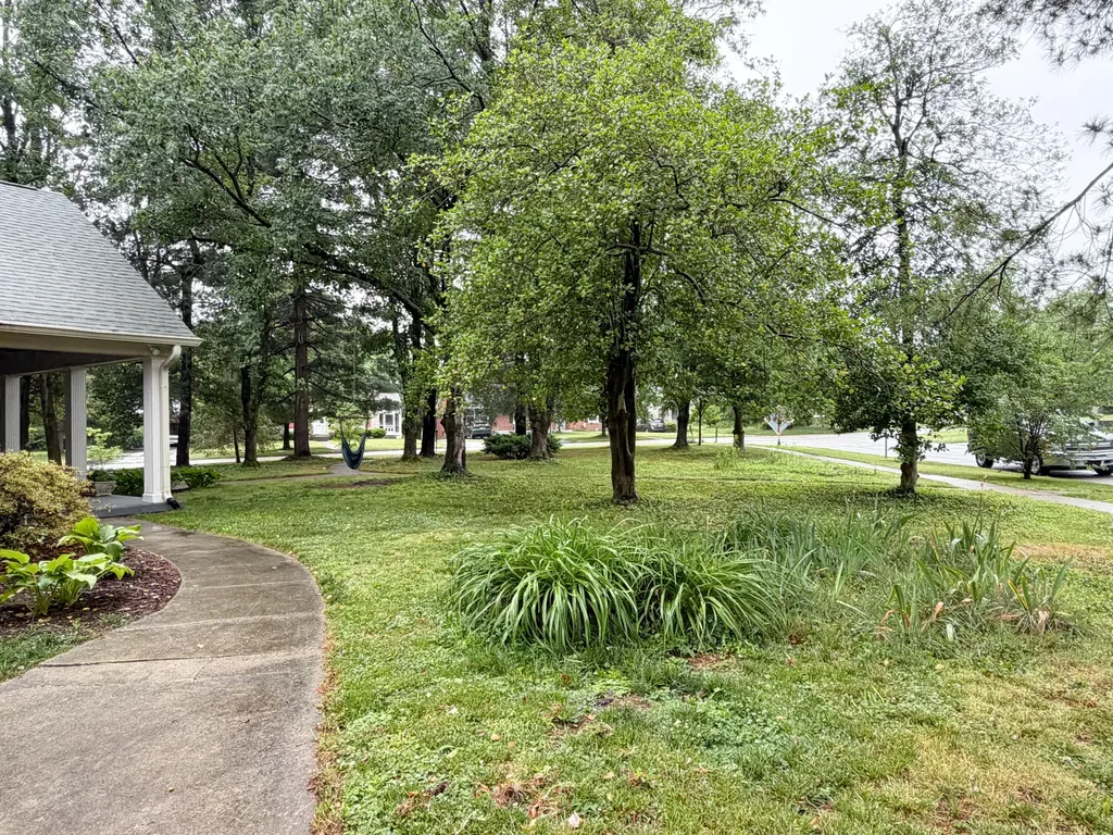 201 Jesselin Drive Lexington KY 40503