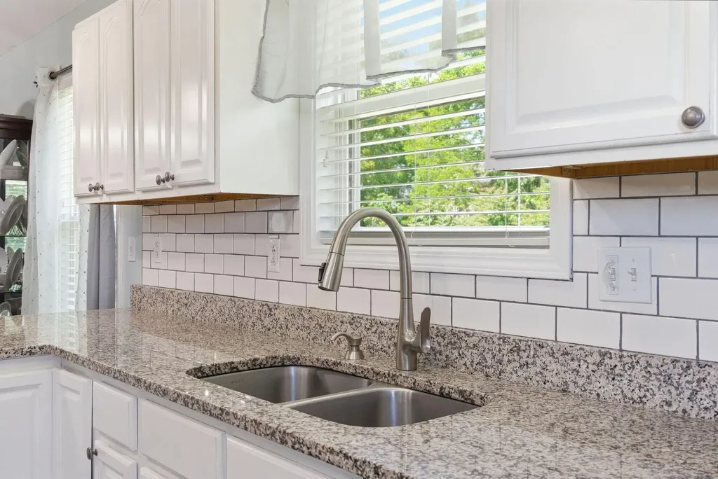 108 Bartlett Court Berea KY 40403