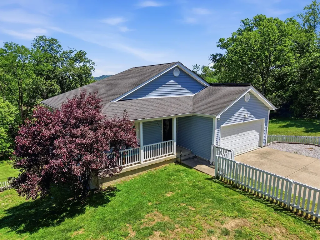 108 Bartlett Court Berea KY 40403
