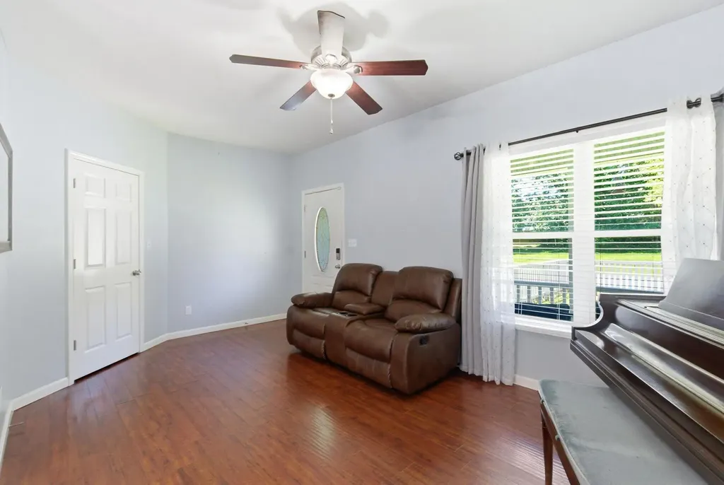 108 Bartlett Court Berea KY 40403