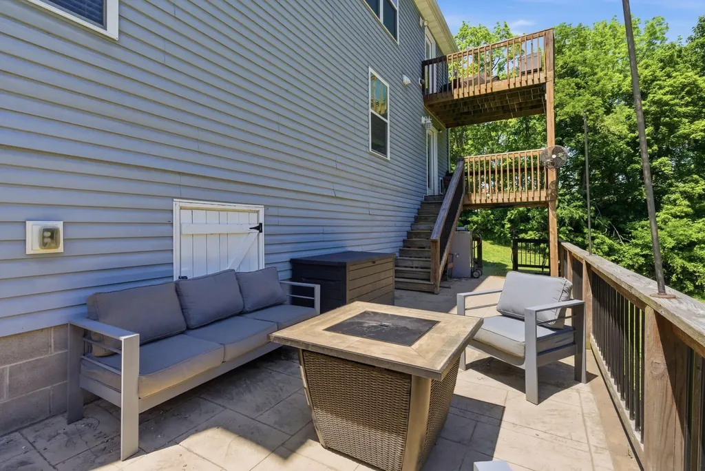 108 Bartlett Court Berea KY 40403