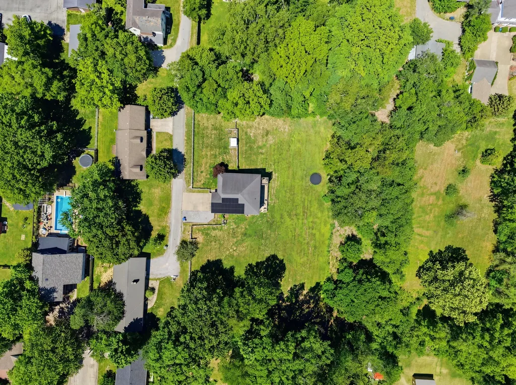 108 Bartlett Court Berea KY 40403