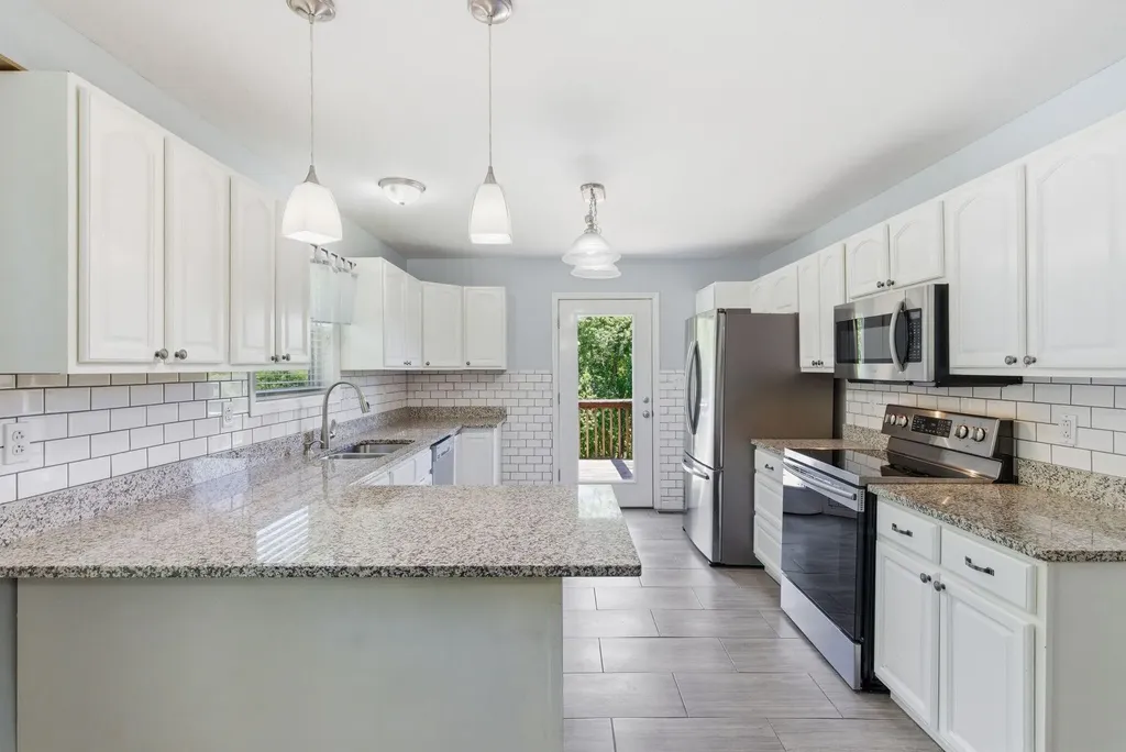 108 Bartlett Court Berea KY 40403