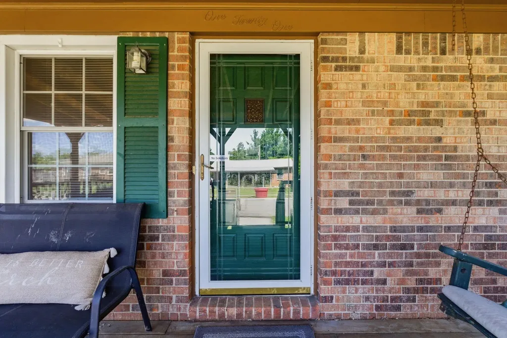 121 Rolling Acres Drive Nicholasville KY 40356
