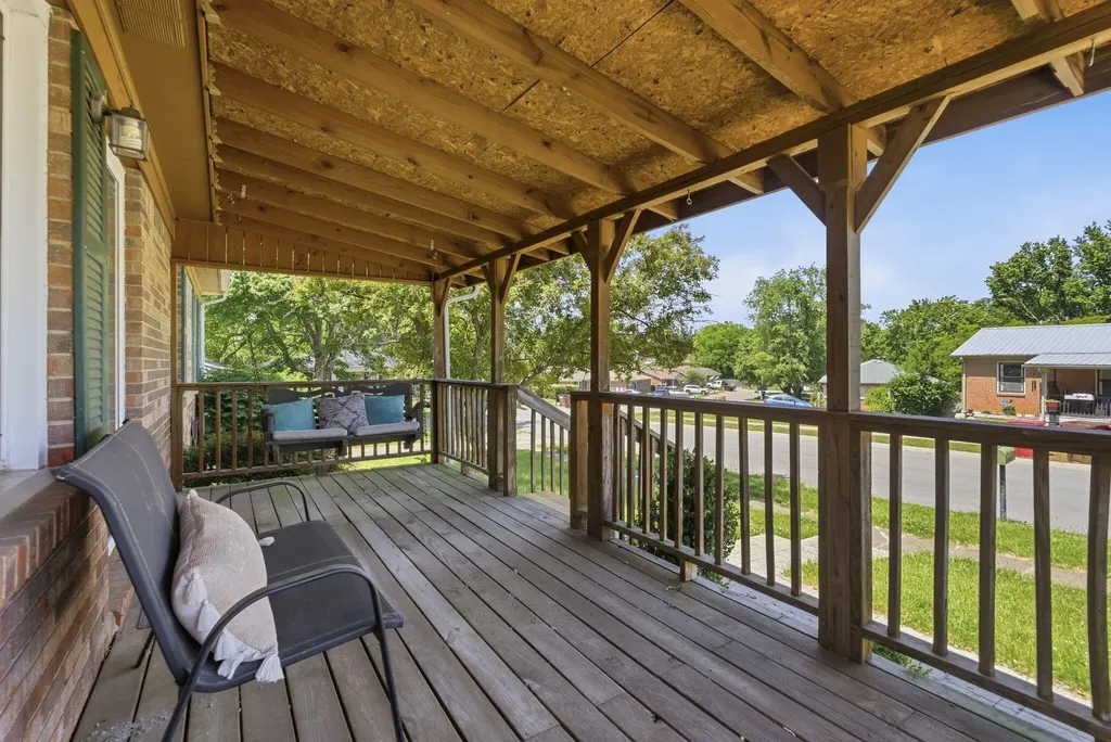 121 Rolling Acres Drive Nicholasville KY 40356