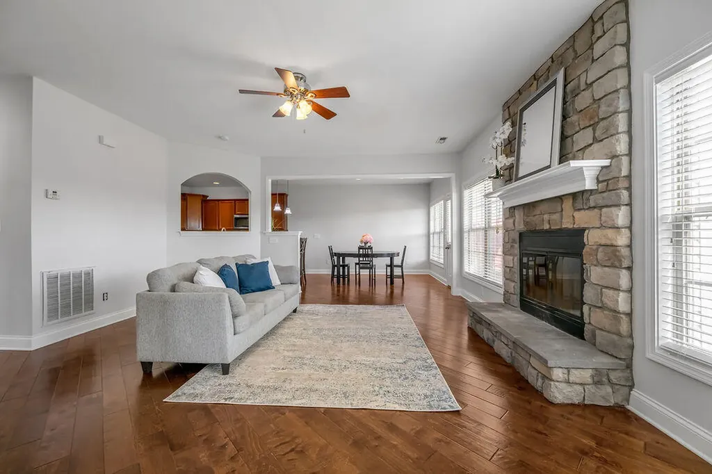 4628 Larkhill Lane Lexington KY 40509