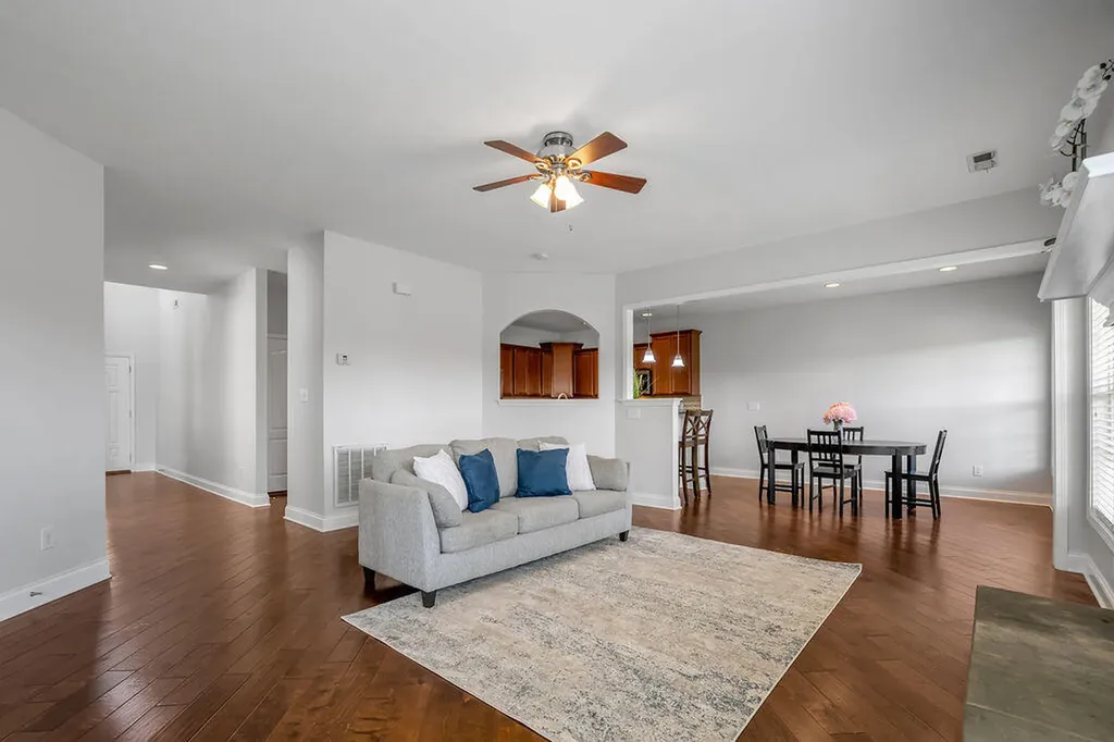 4628 Larkhill Lane Lexington KY 40509