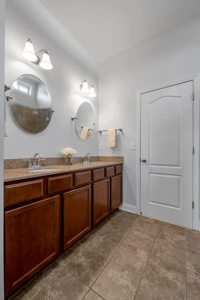 4628 Larkhill Lane Lexington KY 40509