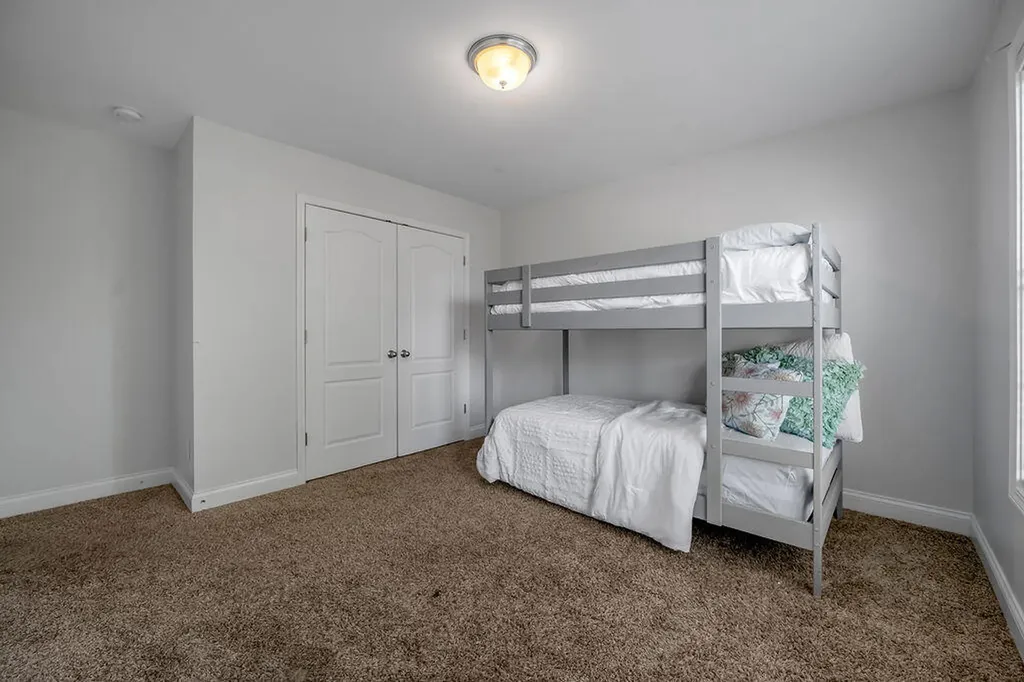 4628 Larkhill Lane Lexington KY 40509