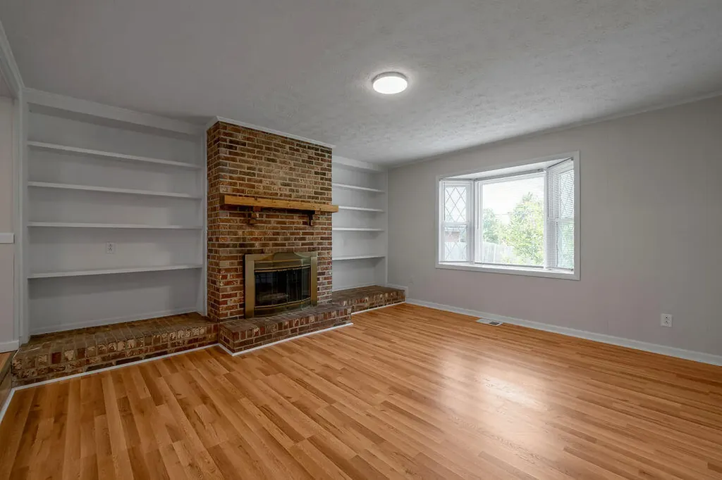 326 Wilson Downing Road Lexington KY 40517