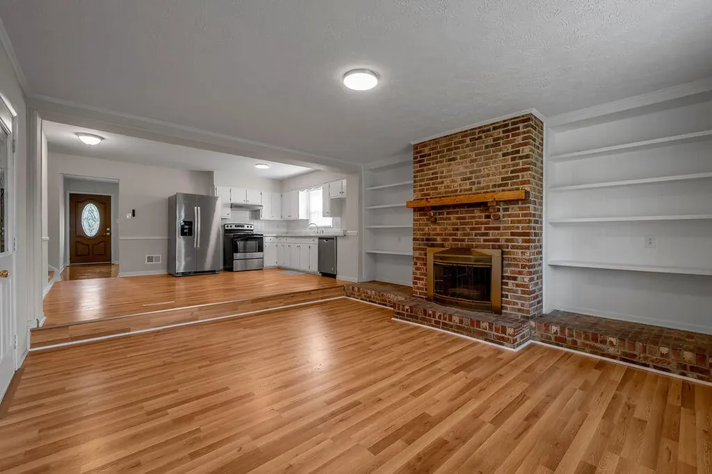 326 Wilson Downing Road Lexington KY 40517