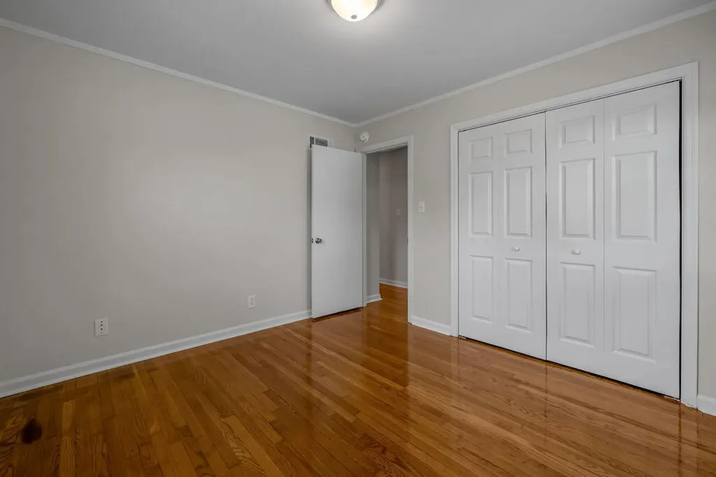 326 Wilson Downing Road Lexington KY 40517