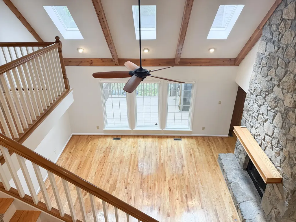 761 Winter Hill Lane Lexington KY 40509