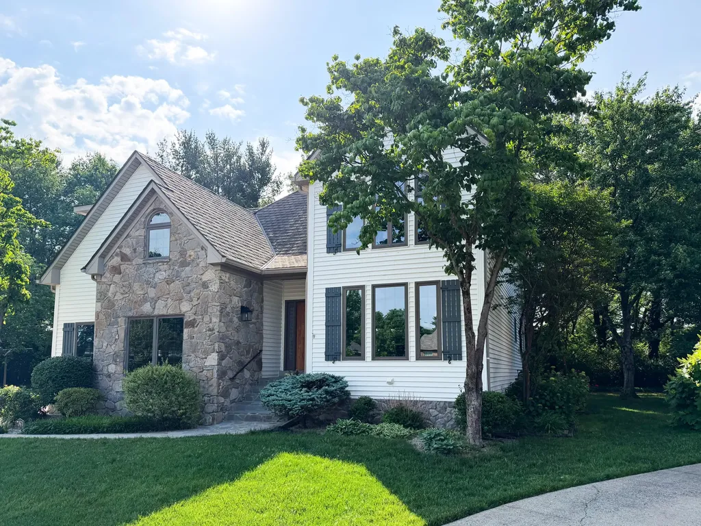 761 Winter Hill Lane Lexington KY 40509