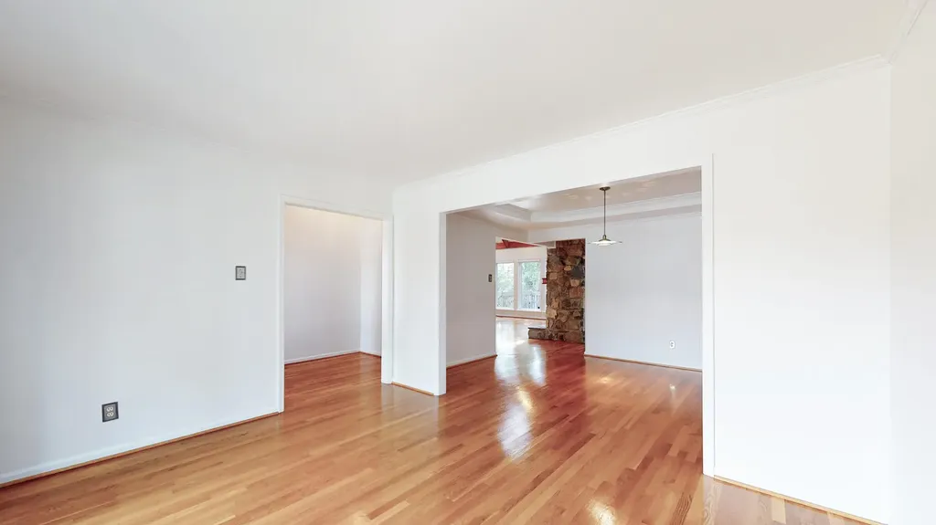 761 Winter Hill Lane Lexington KY 40509