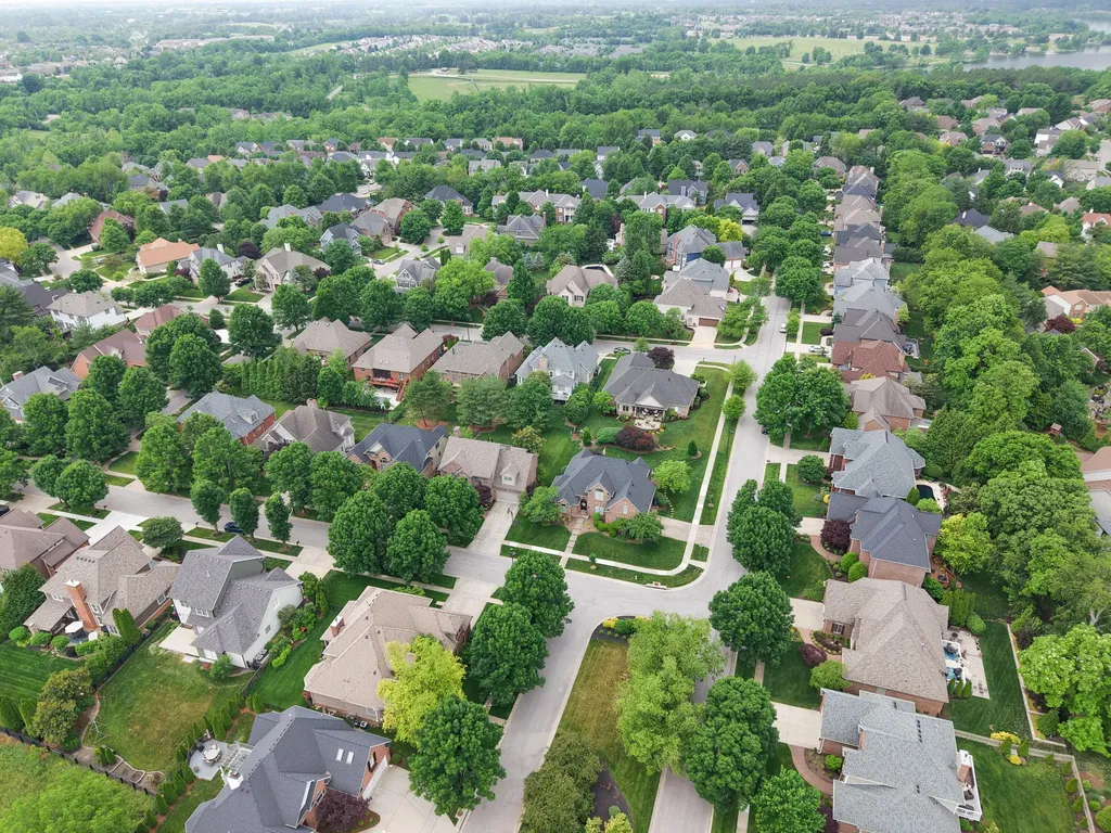 761 Winter Hill Lane Lexington KY 40509