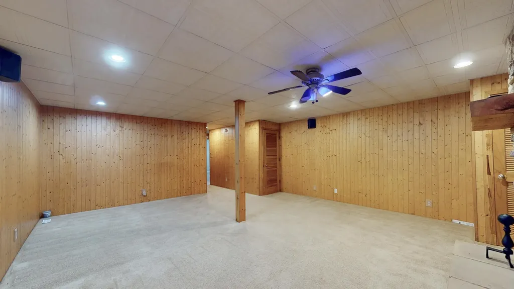 761 Winter Hill Lane Lexington KY 40509