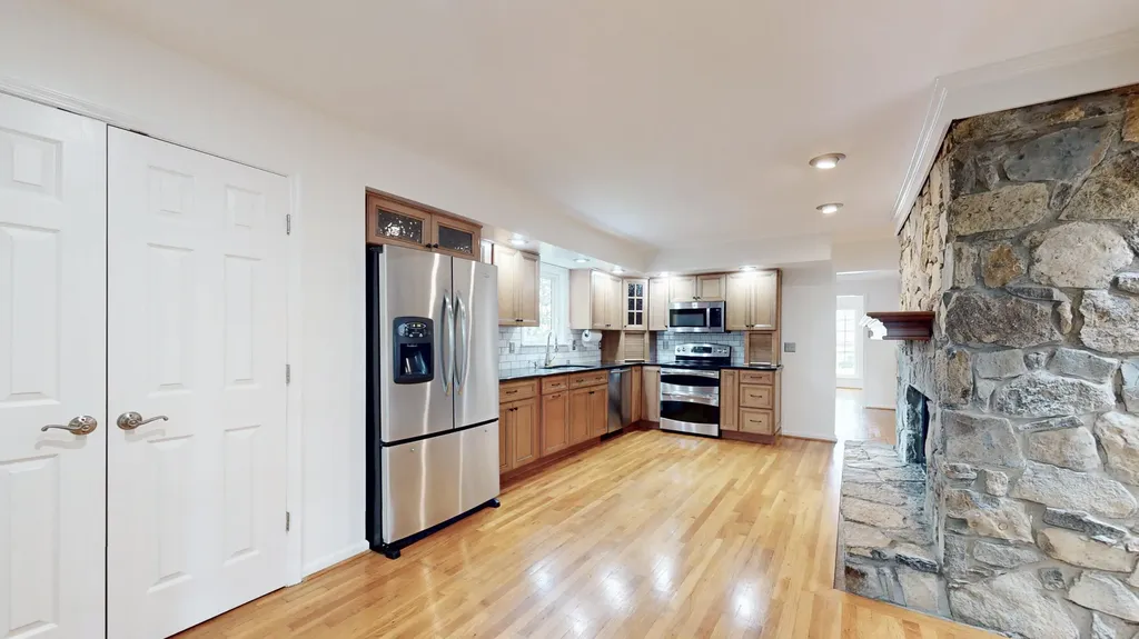 761 Winter Hill Lane Lexington KY 40509