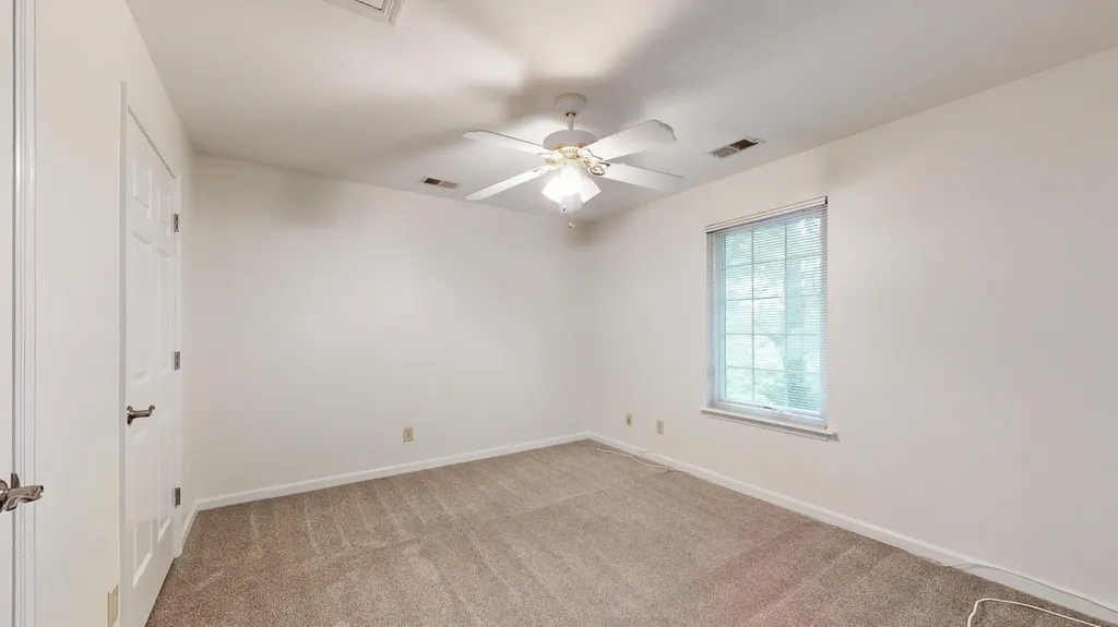 761 Winter Hill Lane Lexington KY 40509