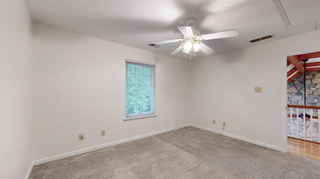 761 Winter Hill Lane Lexington KY 40509