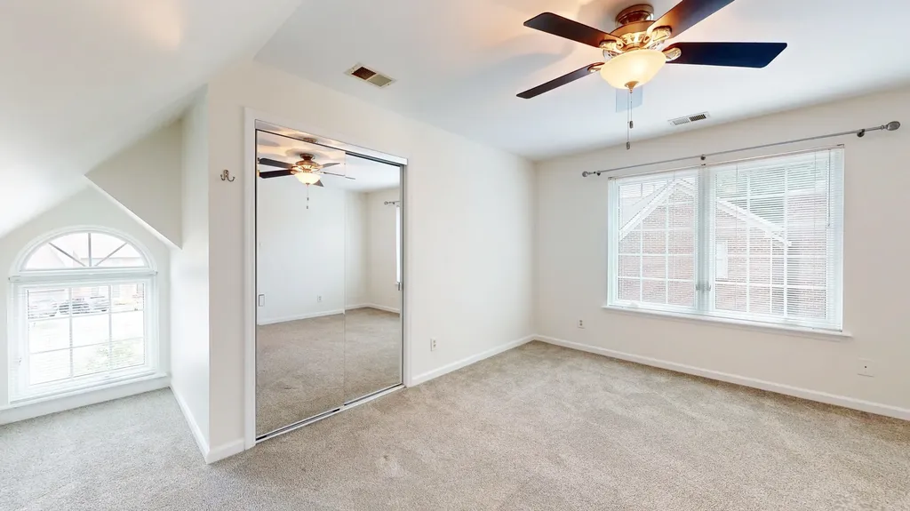 761 Winter Hill Lane Lexington KY 40509