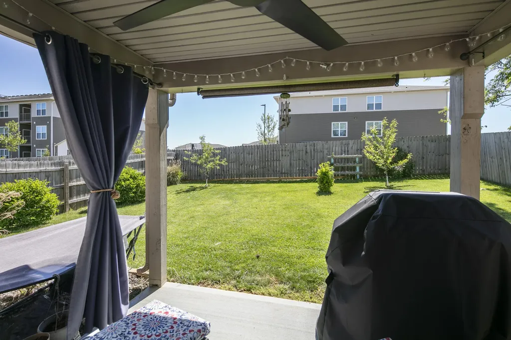 2808 Sullivans Trace Lexington KY 40511
