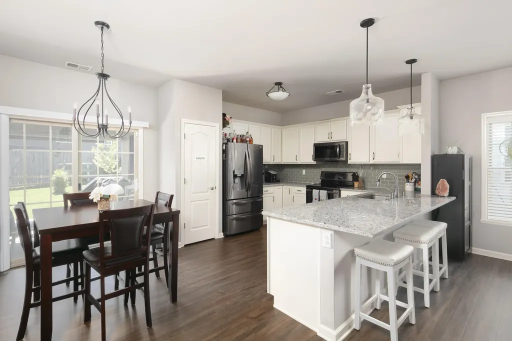 2808 Sullivans Trace Lexington KY 40511