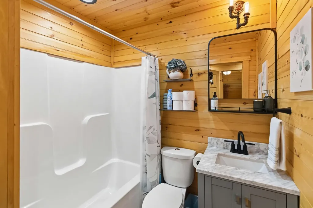 707 Little Indian Drive Jamestown KY 42629