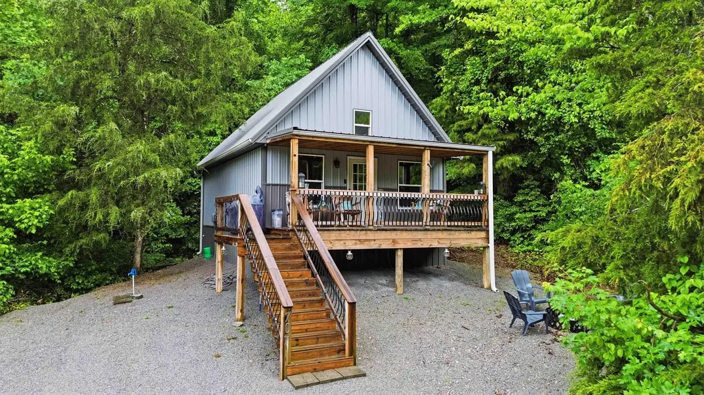 707 Little Indian Drive Jamestown KY 42629