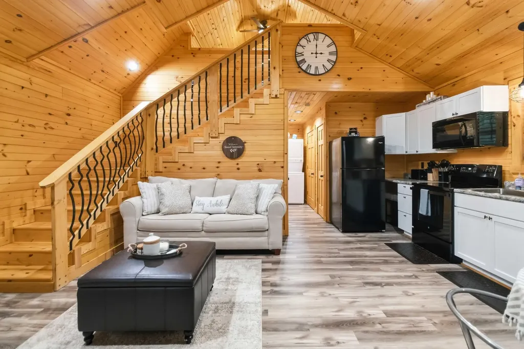 707 Little Indian Drive Jamestown KY 42629