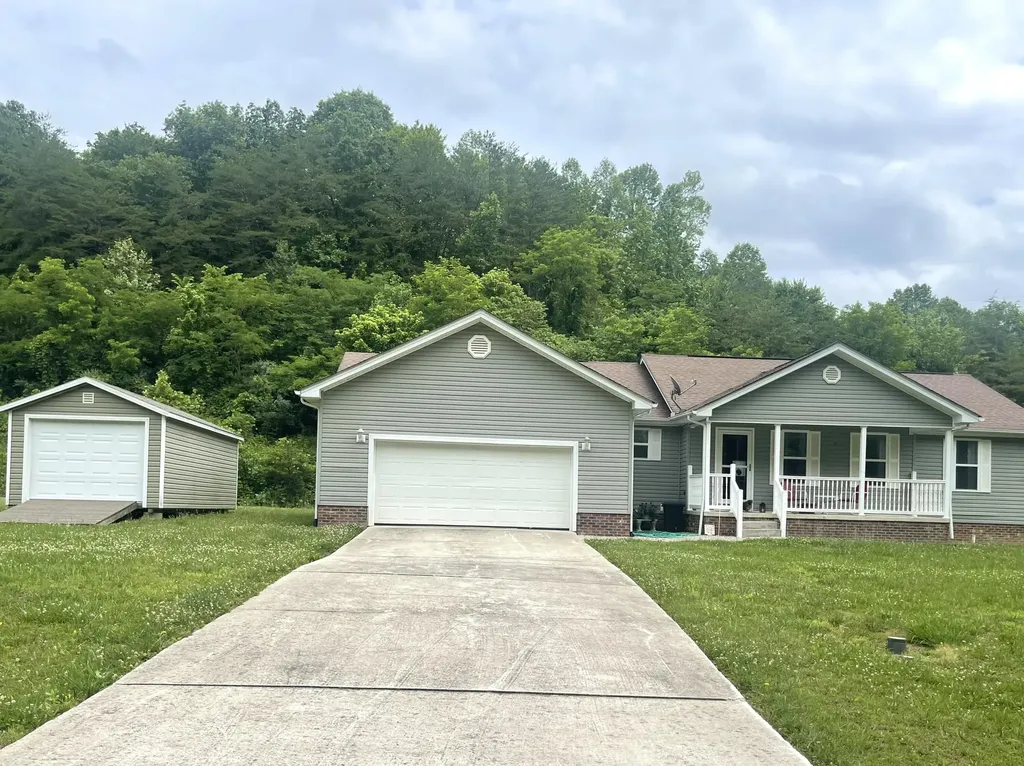 292 White Oak Drive Barbourville KY 40906