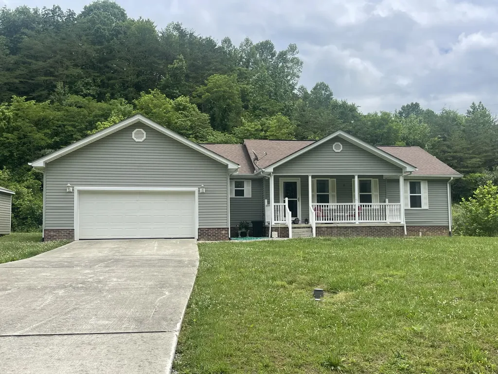 292 White Oak Drive Barbourville KY 40906