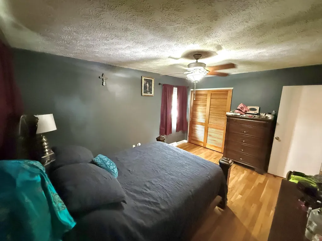 1703 New Orleans Court Lexington KY 40505