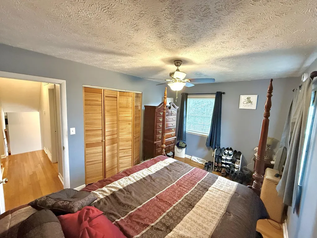 1703 New Orleans Court Lexington KY 40505